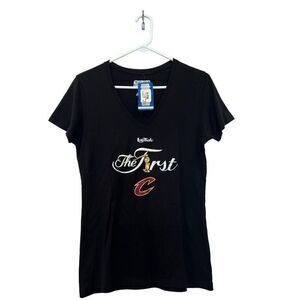 Lot of 2 Cleveland Cavaliers T-Shirts Sz S & M NWT